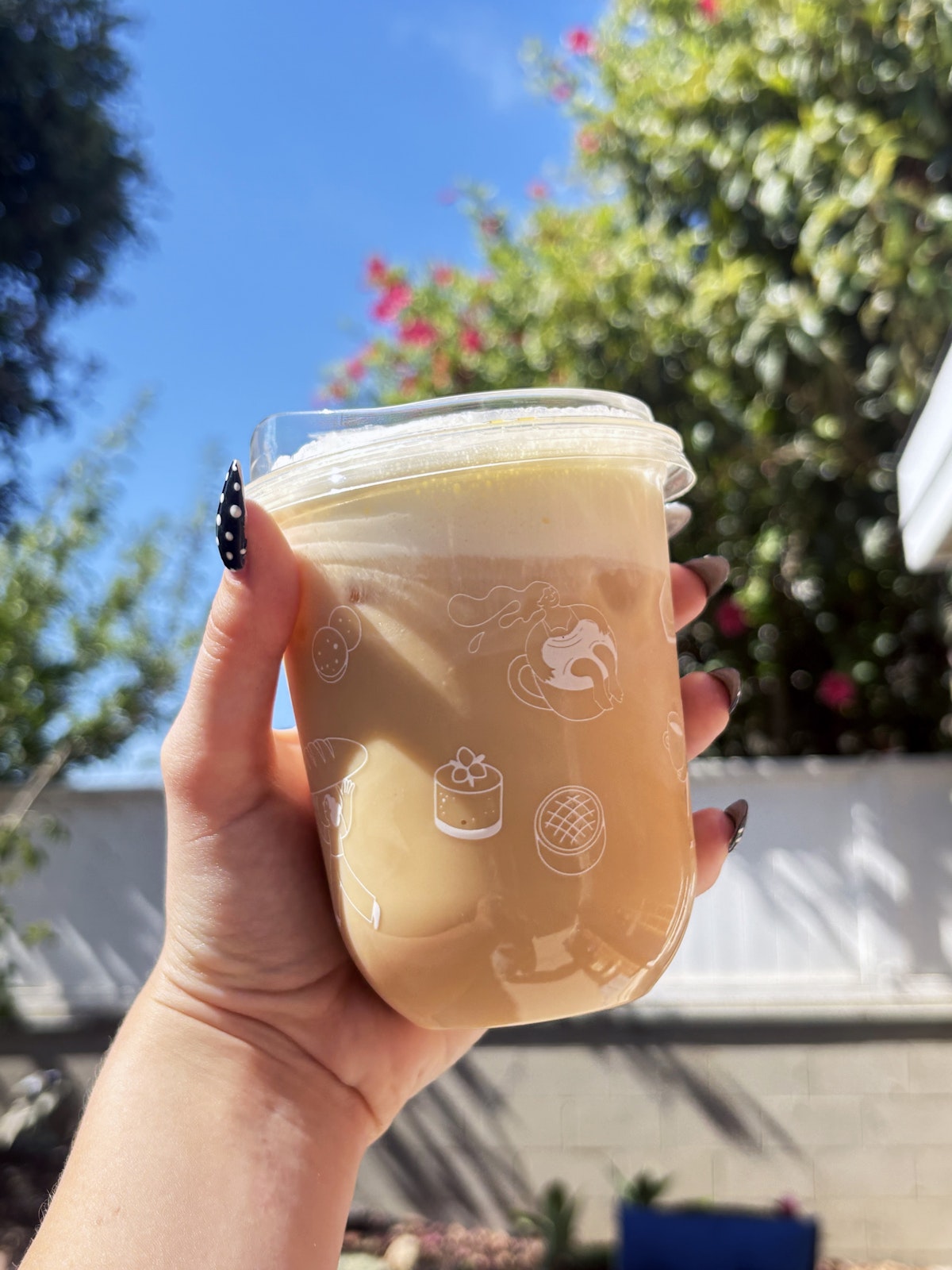 Coffee & Croissants - NATURAL 16oz Arc