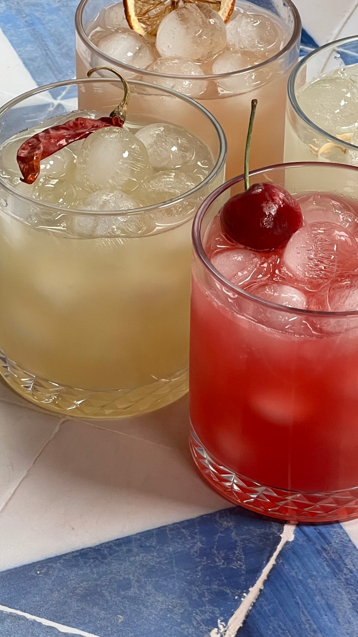 kiri様　コスタボタ　ピンクグラデーションガラスボトル RESERVE 12oz Old Fashioned Tritan™ Copolyester Glass – TOSSWARE